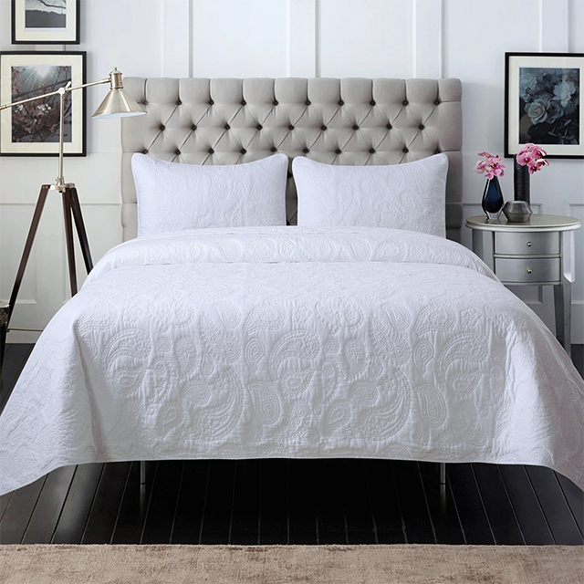 Quilted Quilt & Bedcover