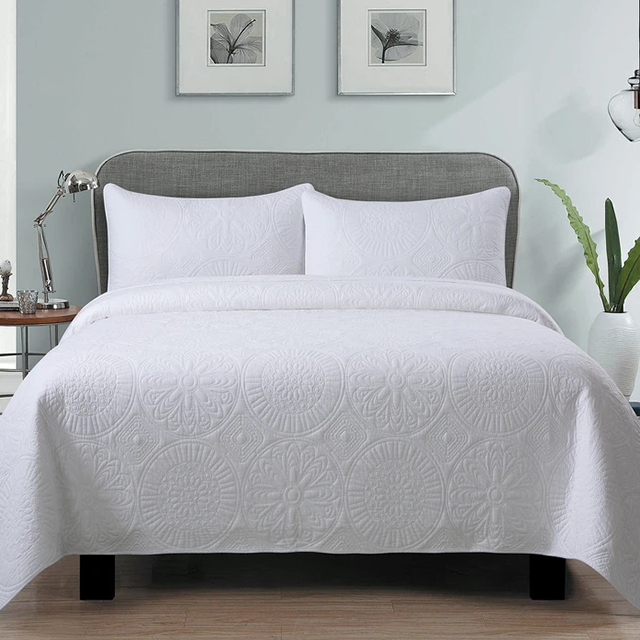Quilted Quilt & Bedcover